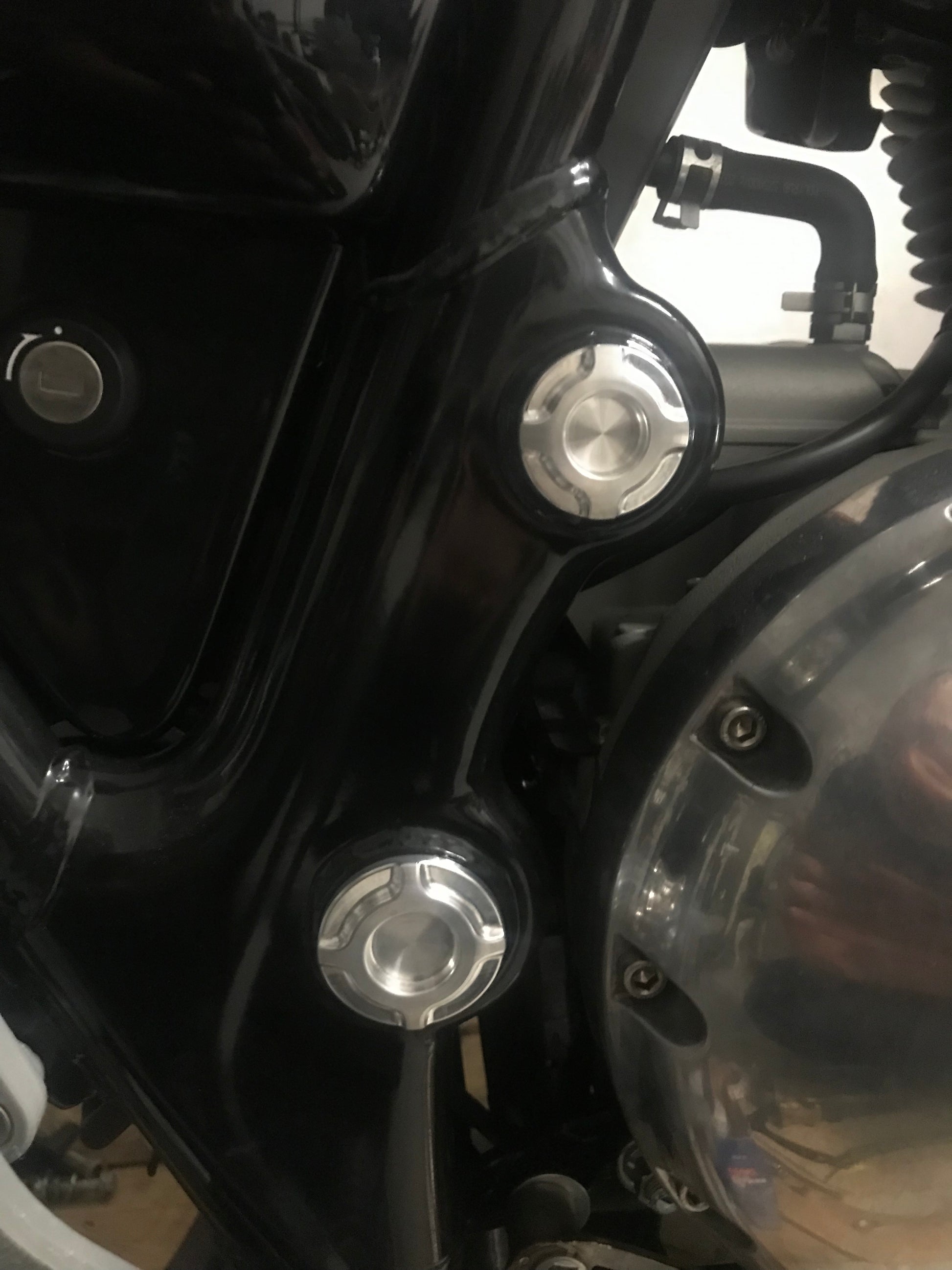 Royal Enfield Twins Continental GT650 Interceptor Frame Plugs